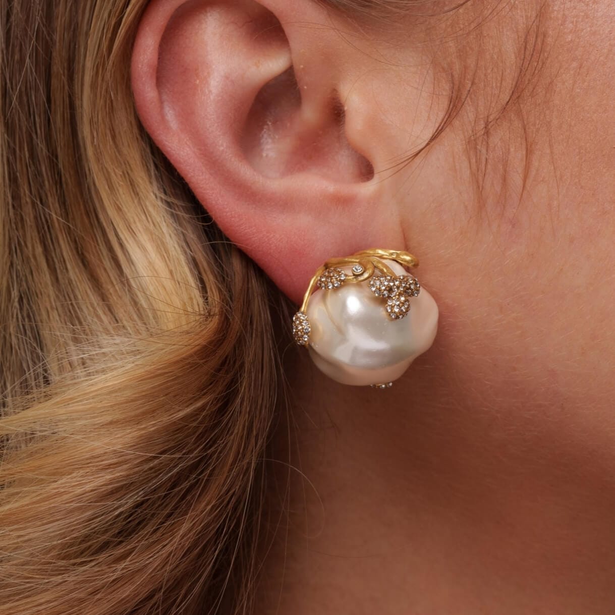 Pendientes de aro bañados en oro de 18 quilates Elysian