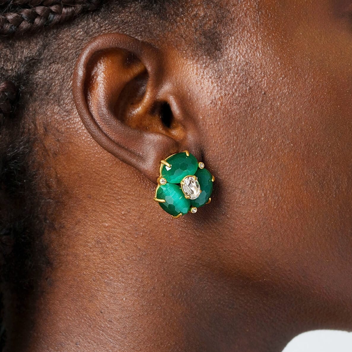 Pendientes de aro Flourish bañados en oro de 18 quilates