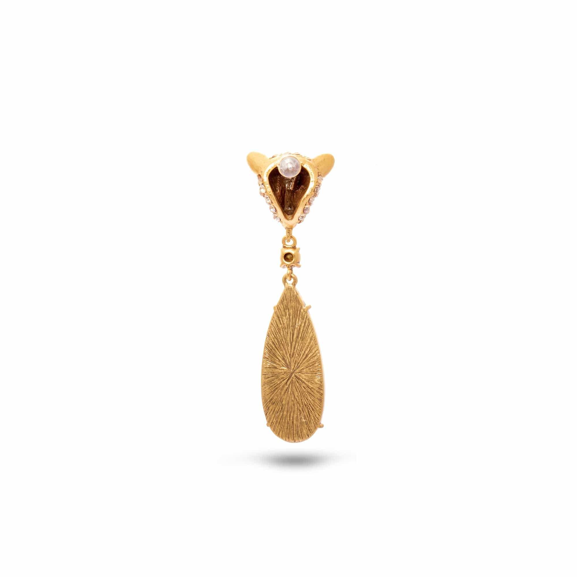 Pendiente Majestic Allure bañado en oro de 18 quilates