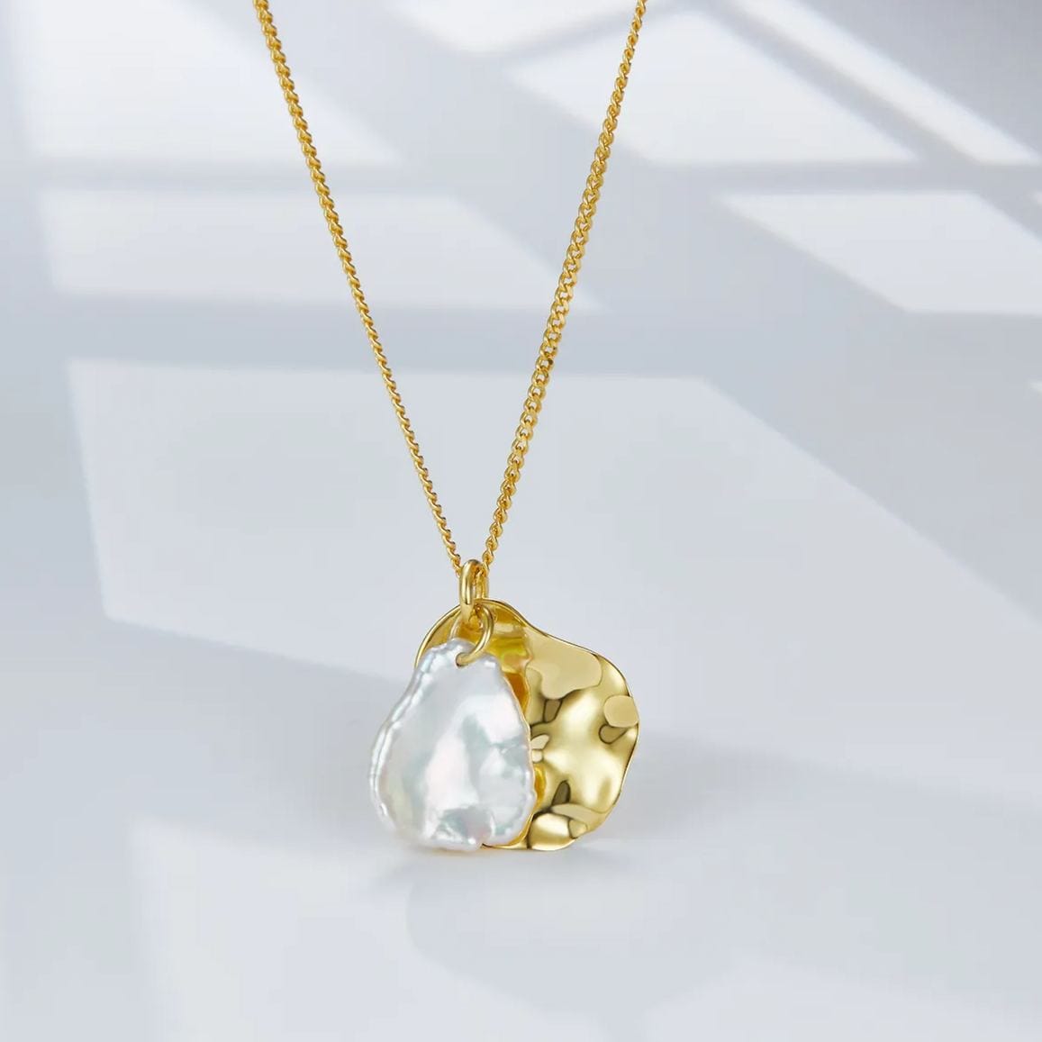 Collar Waves en oro vermeil de 18 quilates