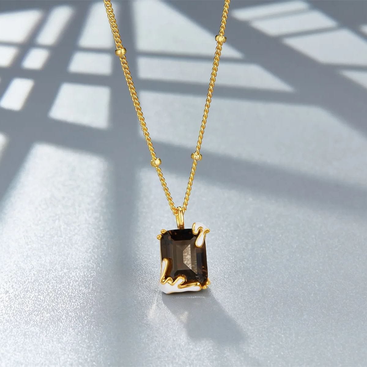 Collar Embrace en oro vermeil de 18 quilates